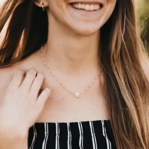 Delicate Pearl Choker