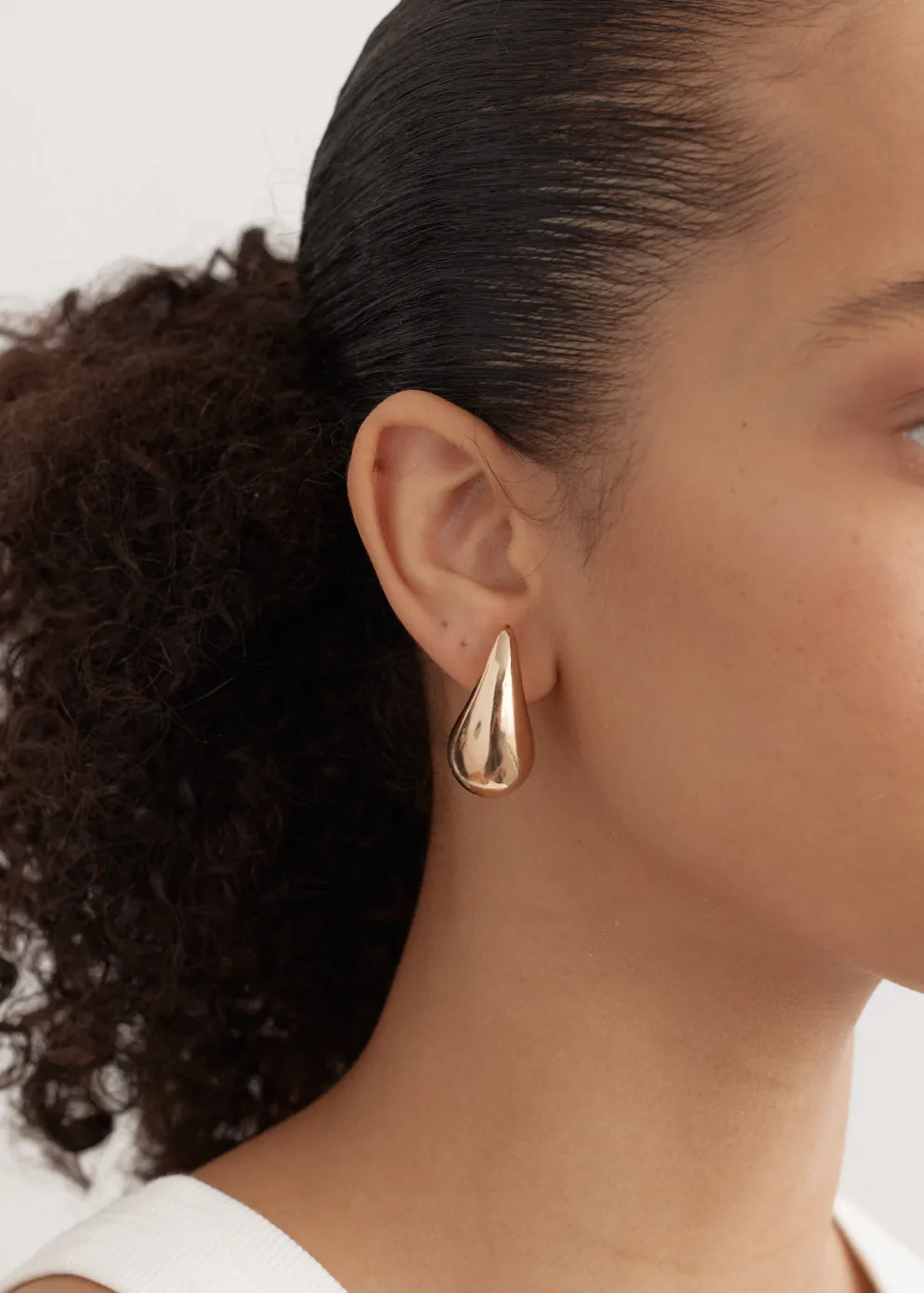 Grand Drop Earrings