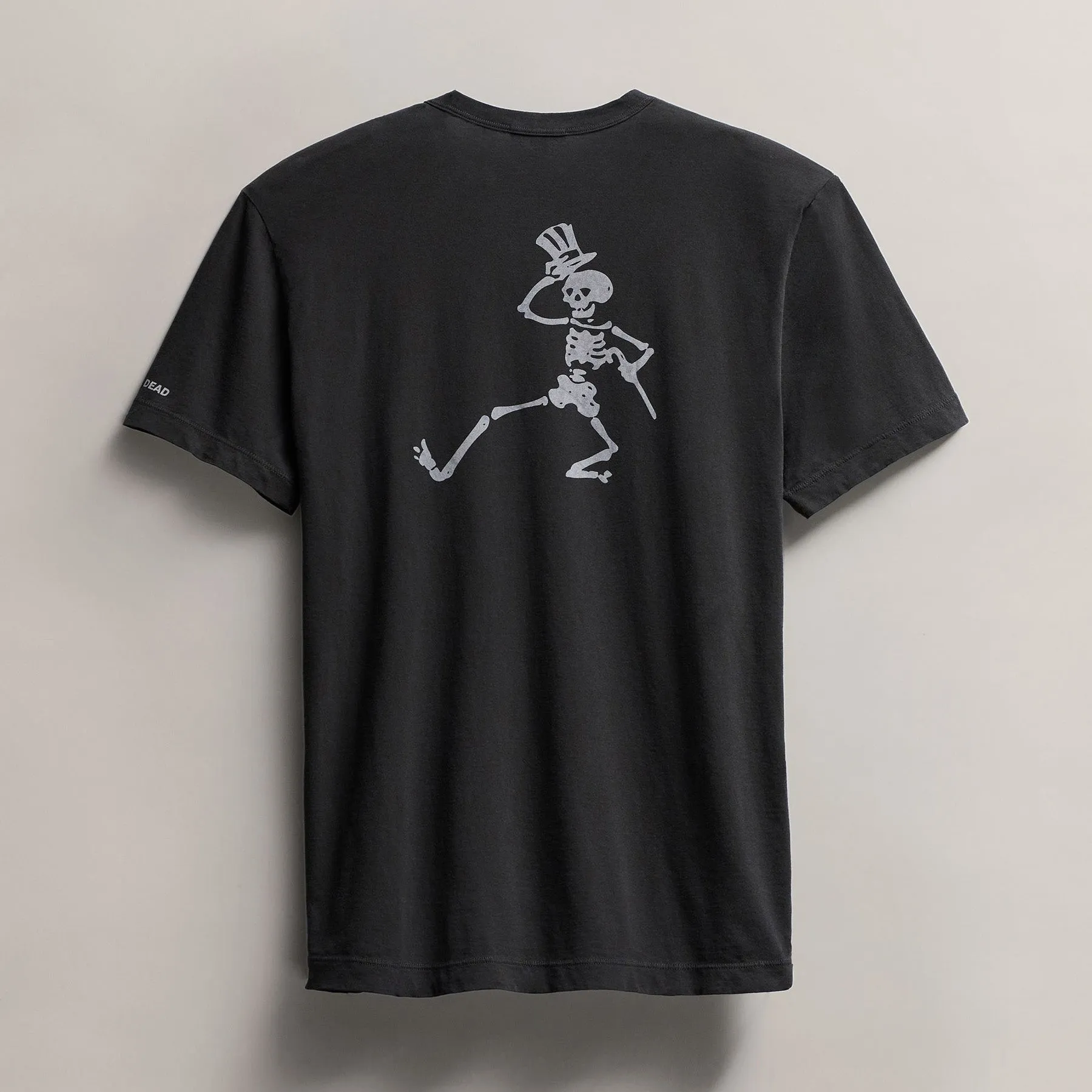 Men's Grateful Dead Dancing Skeleton Short Sleeve Tee - Carbon Pigment