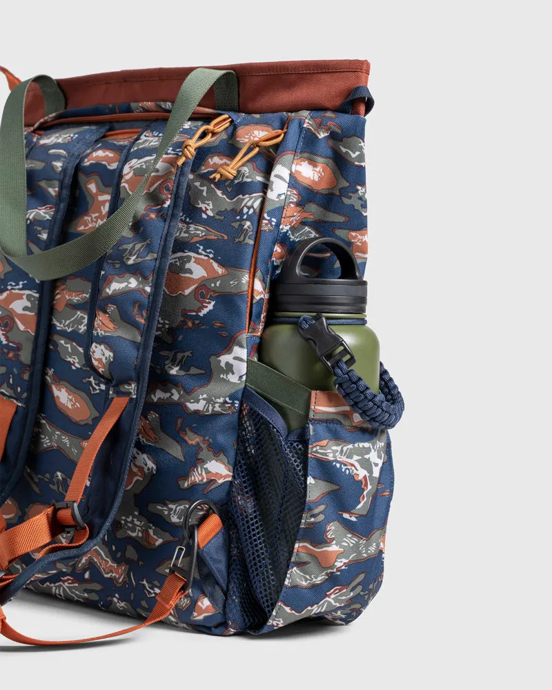 (R)evolution™ 25L Convertible Carryall - Lakeside Camo