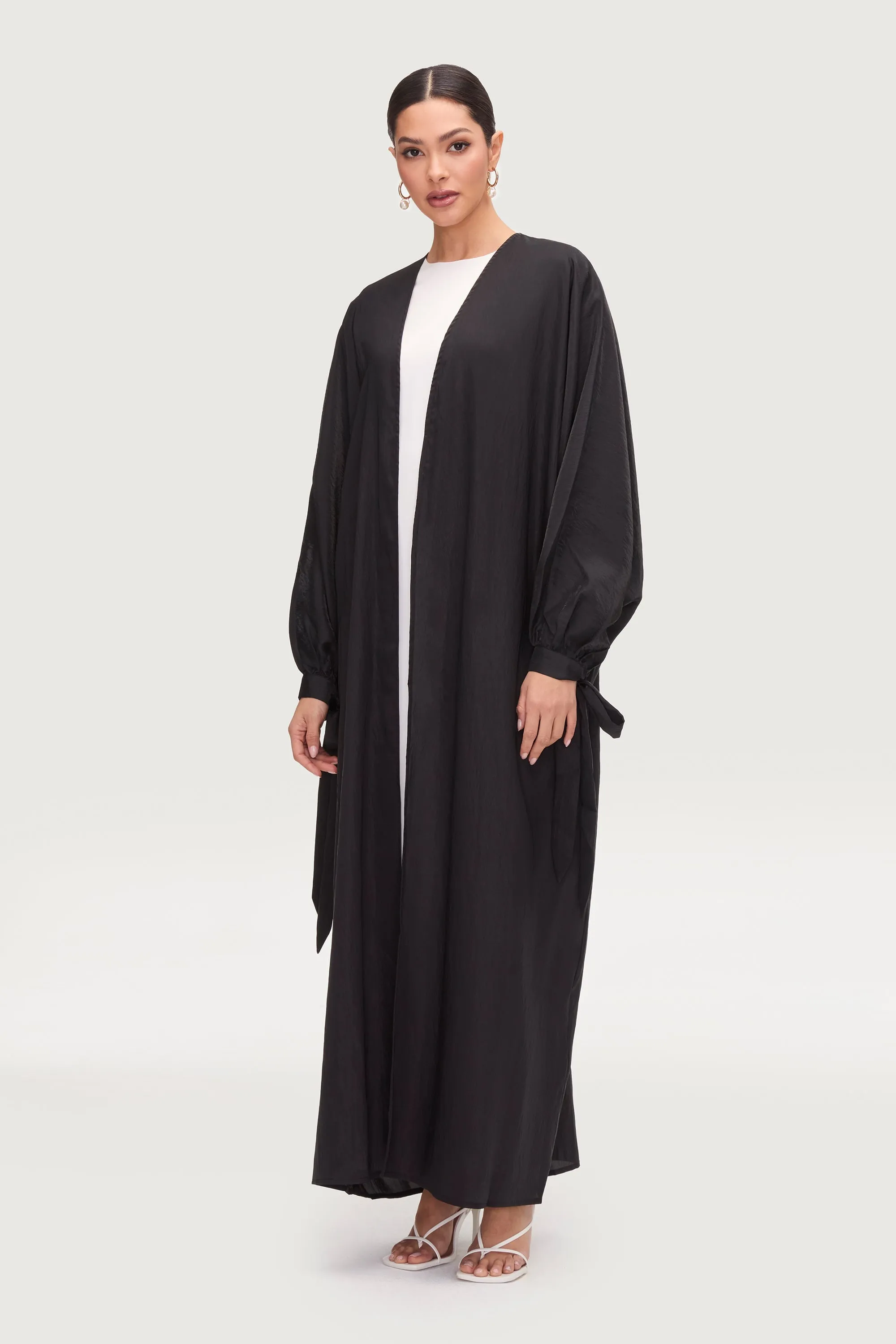 Safiyah Open Abaya - Black