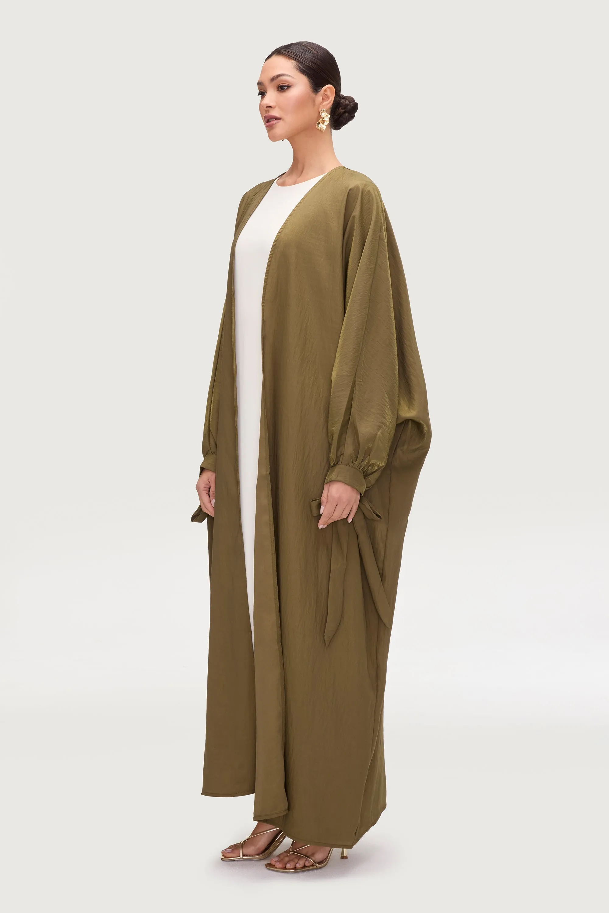 Safiyah Open Abaya - Zaytoon