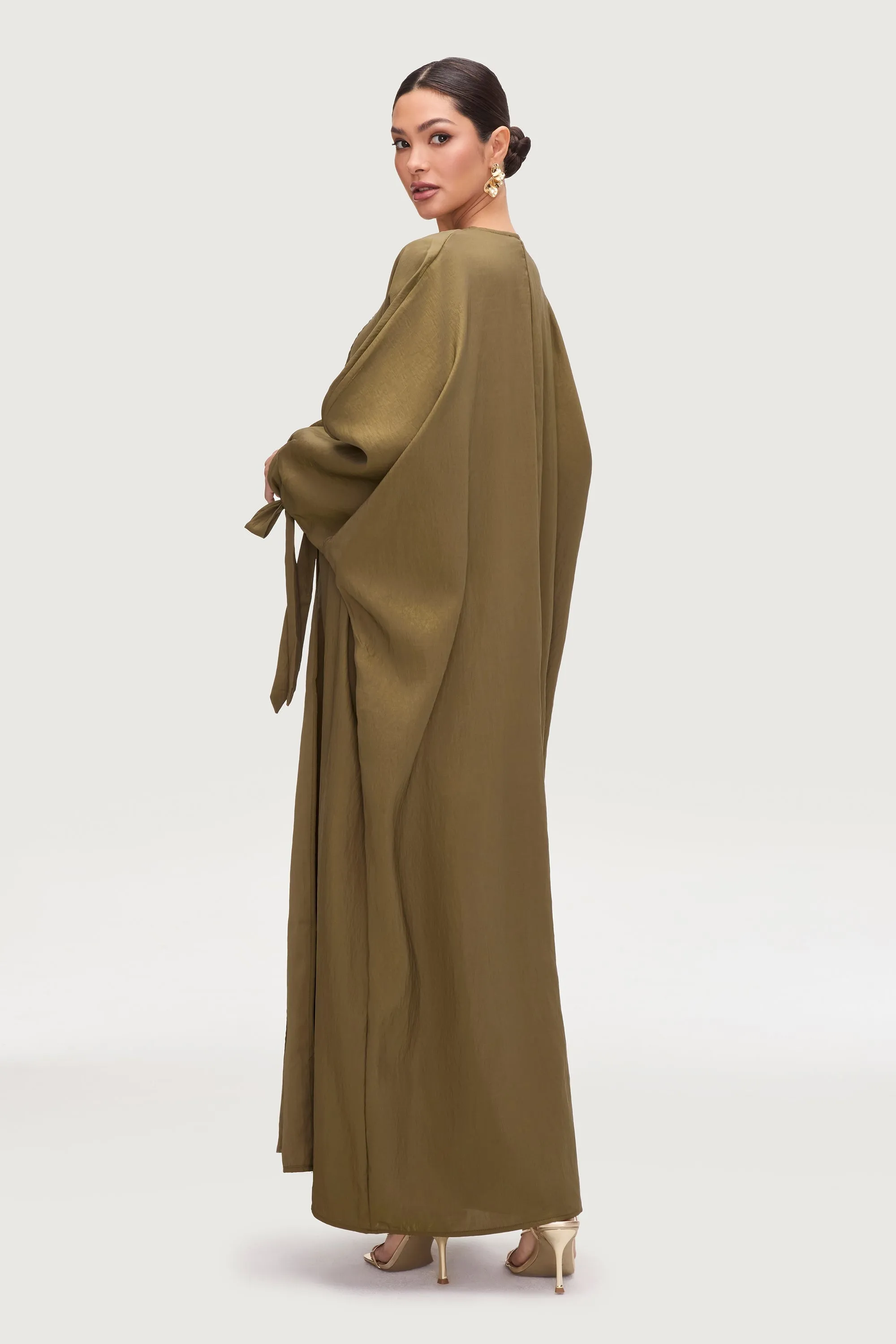 Safiyah Open Abaya - Zaytoon