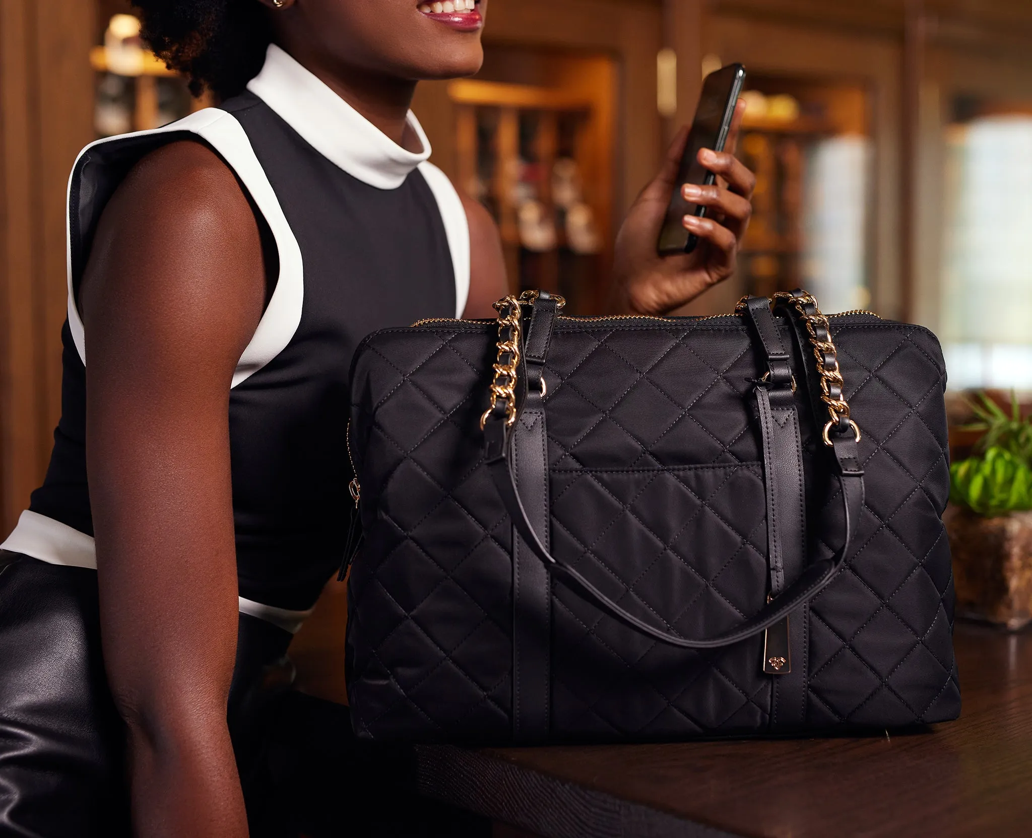 The No. 5 Classic 15 Laptop Tote
