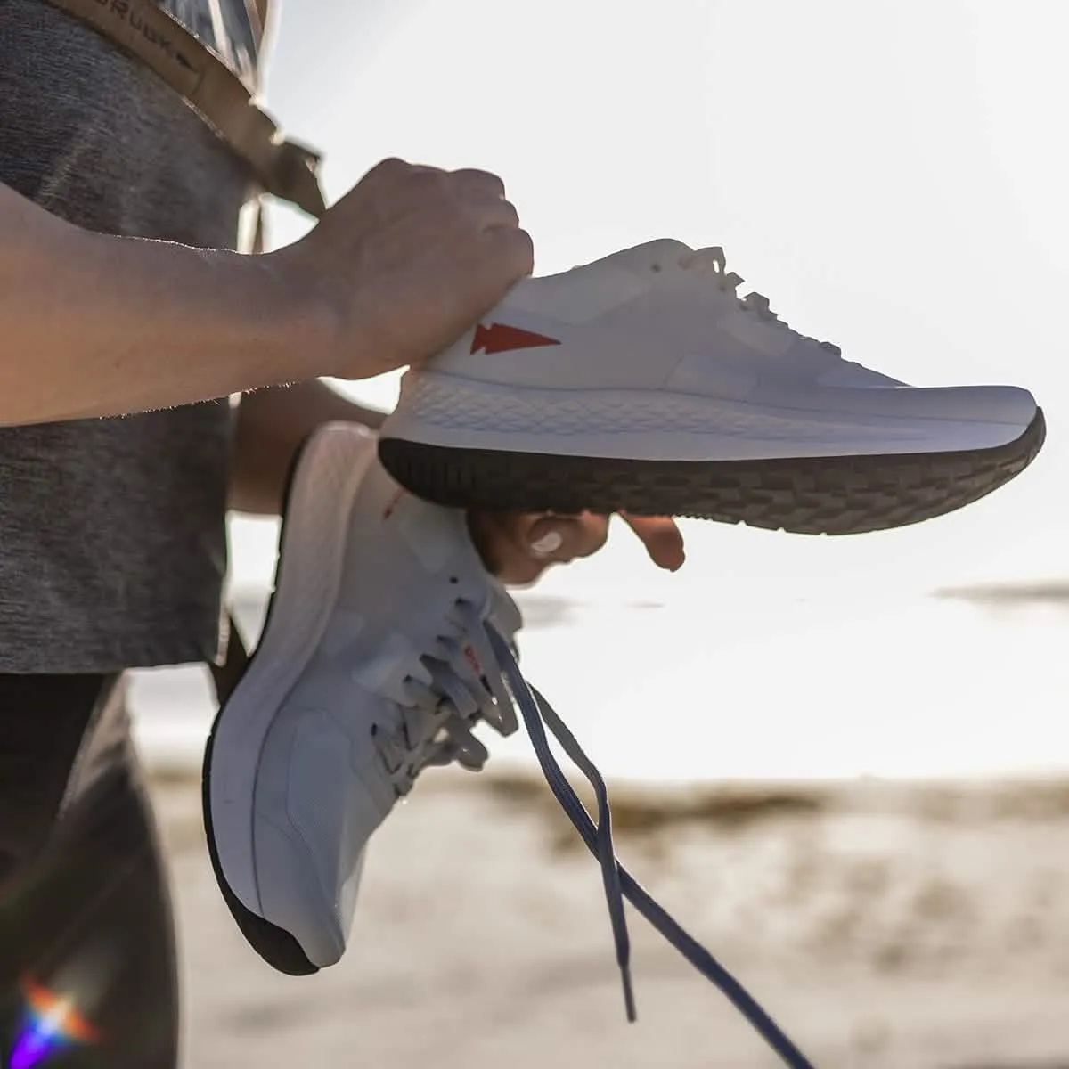 Women's Rough Runner - Light Grey   Red